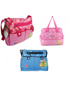 Conteúdo da Embalagem: 01 Bolsa Maternidade Tip Top com Alça ajustável, acompanha trocador

Composição/Material: Forro interno em poliéster, tecido externo reforçado

Dimensões aproximadas do produto (cm) - AxLxP: 36X30X12

Marca: Santino 