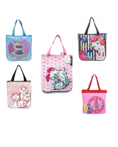 Bolsa Sacola &ndash; XERYUS

INFORMA&Ccedil;&Otilde;ES:

Conte&uacute;do: Bolsa Sacola  

Cont&eacute;m: 1 Unidade

Medidas Aprox.:  39cm x 34cm

Marca: Xeryus

 